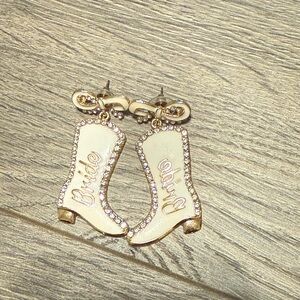 Gold and White Bride Earrings